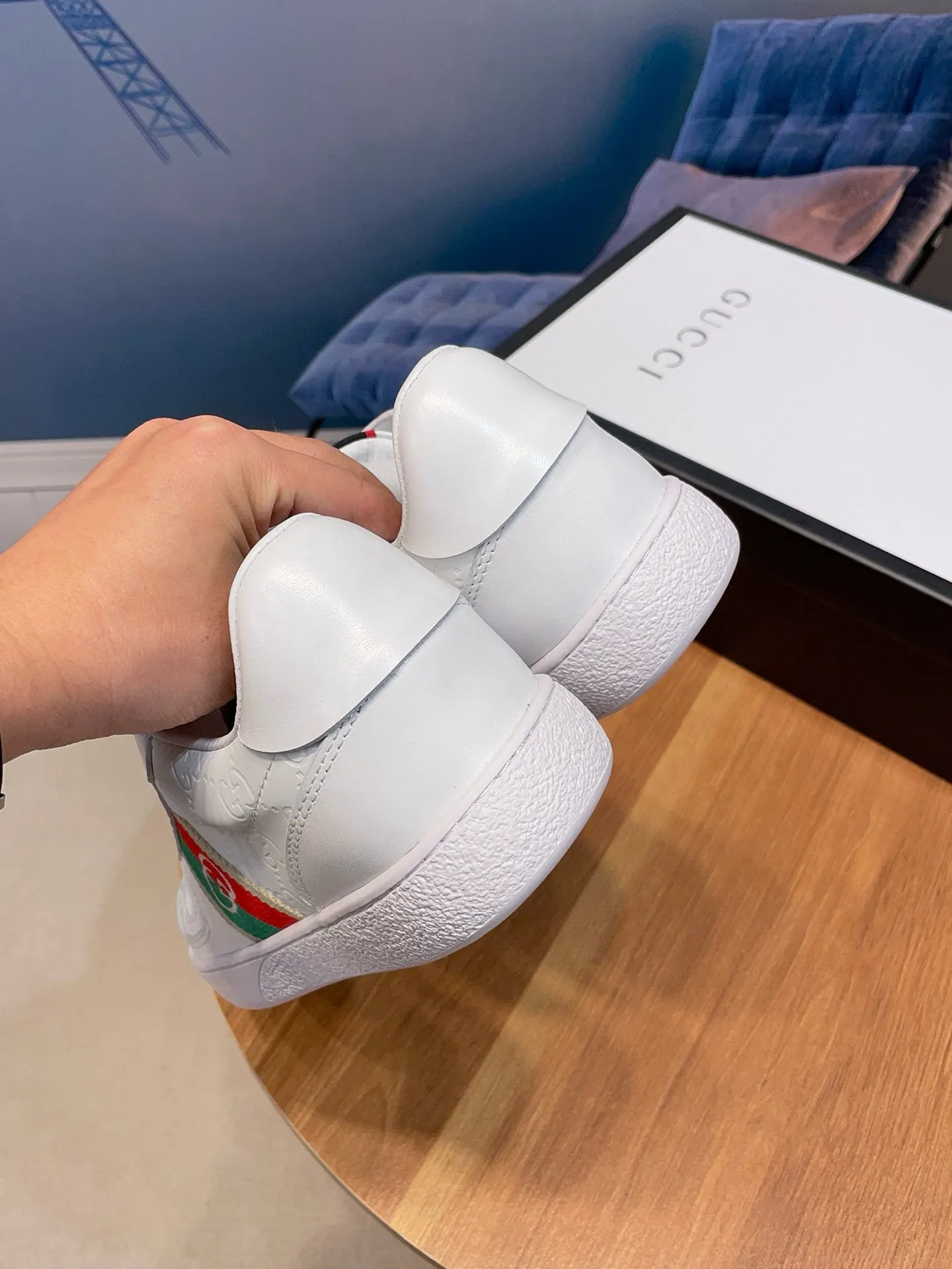 Men's clothing and shoes: 380💰New styles are here again! [Gucci Sports Men's Shoes] Gucci fashionable casual men's shoes🇨🇳Original 1:1 mold, new model debuts first💯Not high-profile but avant-garde, simple, low-key and fashionable, super versatile style🌿Made of original cowhide➕Sheepskin lining🎋The version is comfortable on the feet, first-class workmanship🍍Number: 38-44, customized 45